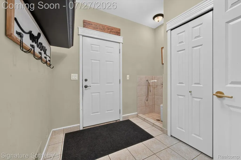 3132 Papadelis Court Hadley Township MI 48371