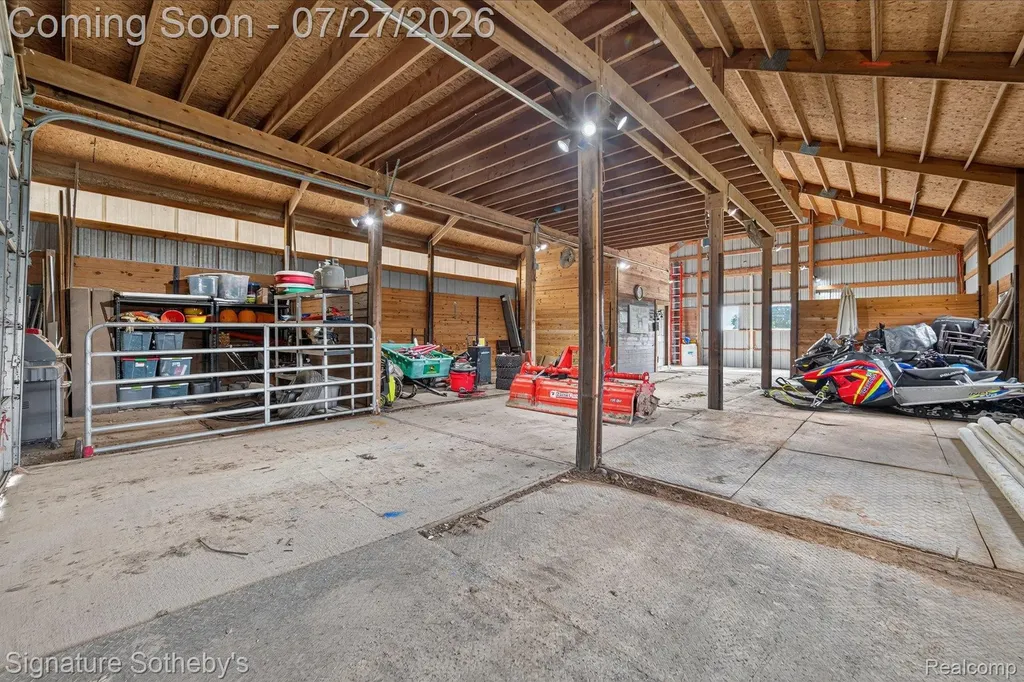 3132 Papadelis Court Hadley Township MI 48371