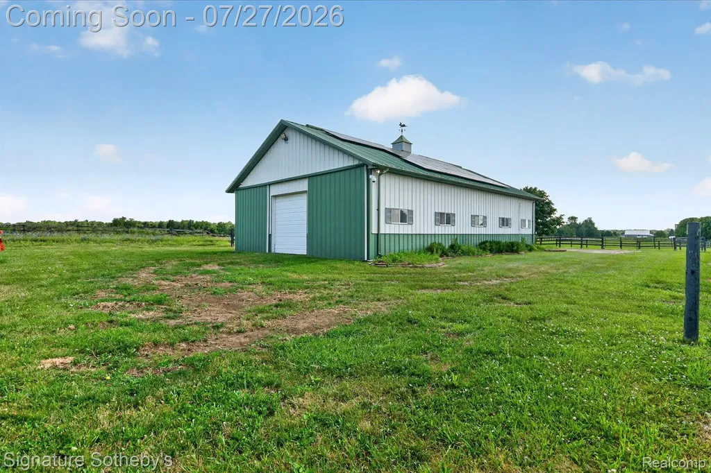 3132 Papadelis Court Hadley Township MI 48371