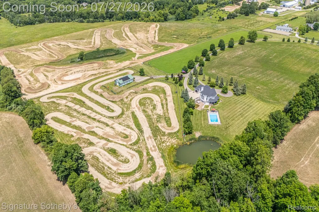 3132 Papadelis Court Hadley Township MI 48371