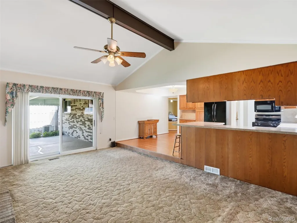 12982 Canterbury Drive Sterling Heights City MI 48312