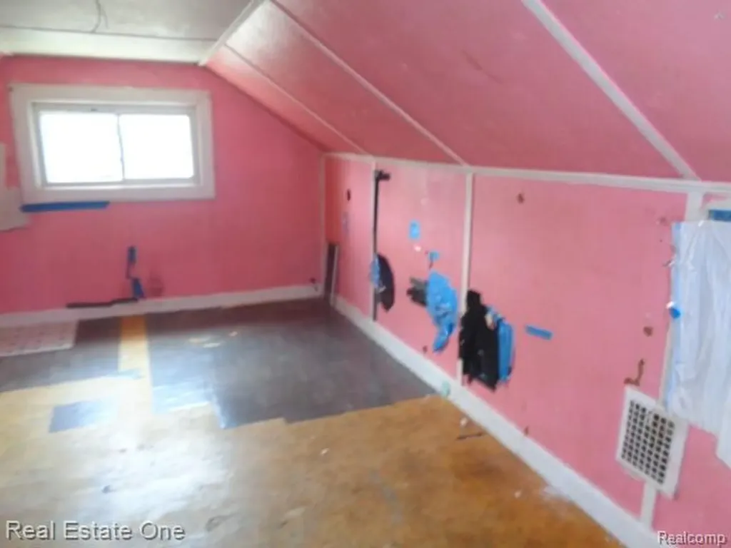 10074 Beechdale Street Detroit City MI 48204