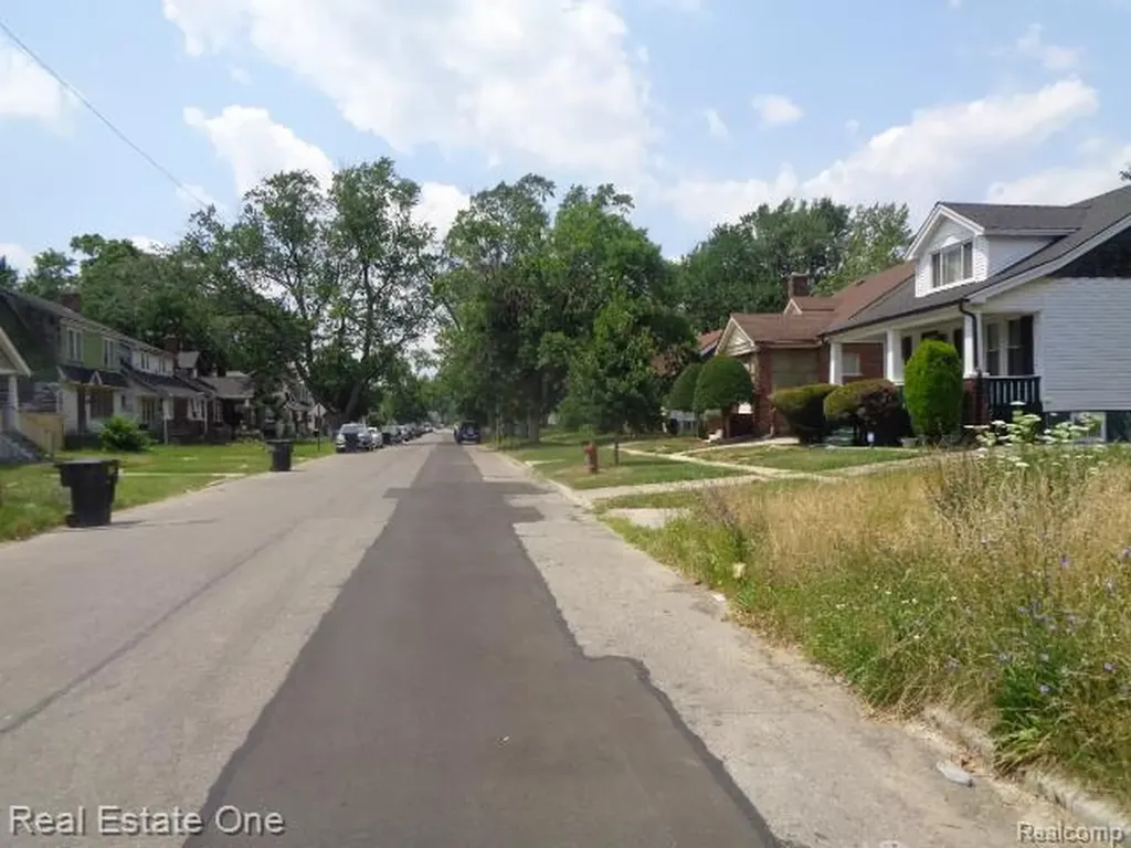 10074 Beechdale Street Detroit City MI 48204