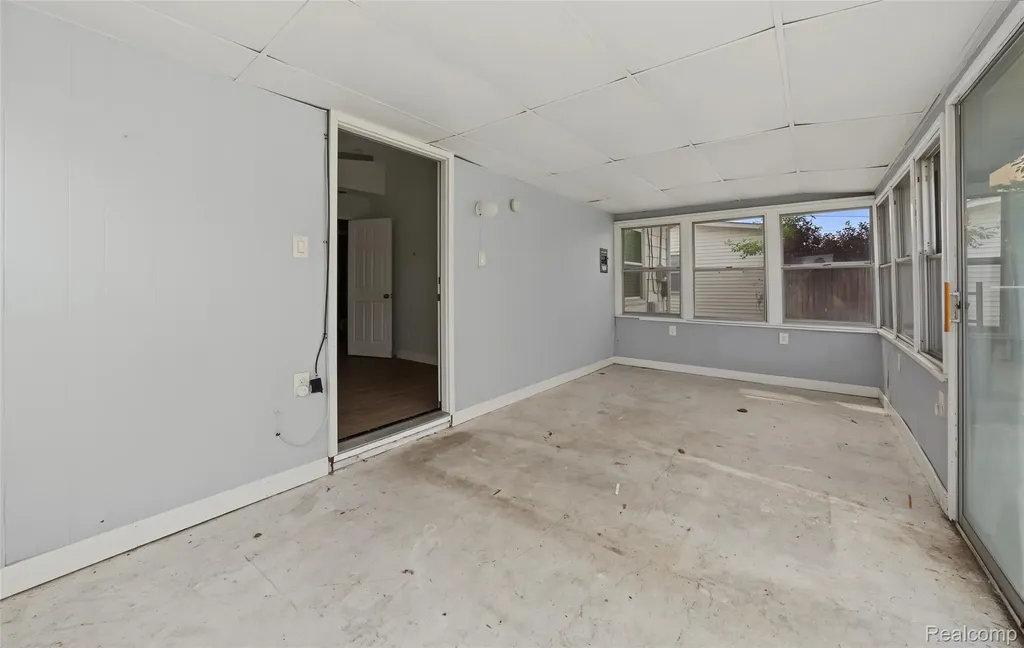 2535 Locust Street Port Huron City MI 48060