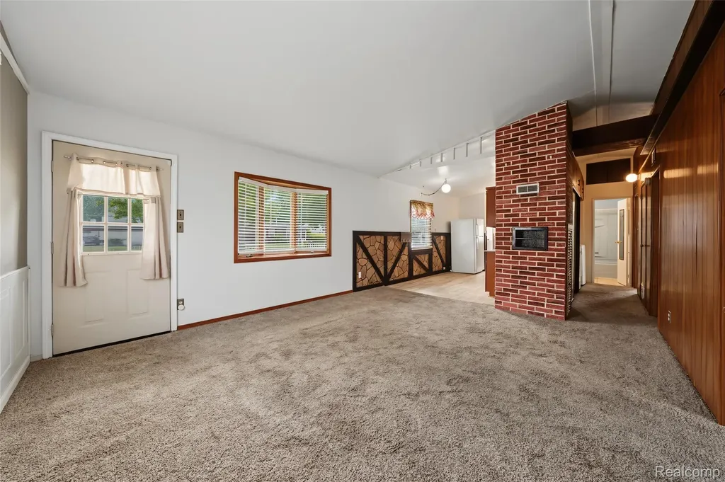 2535 Locust Street Port Huron City MI 48060