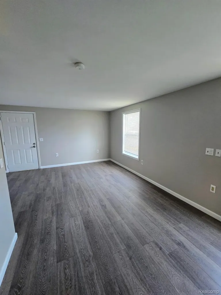 36984 Division Road Richmond City MI 48062