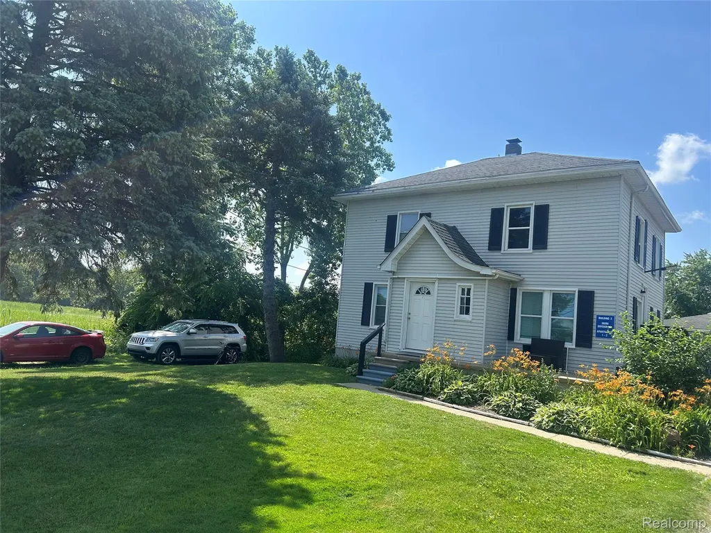 36984 Division Road Richmond City MI 48062