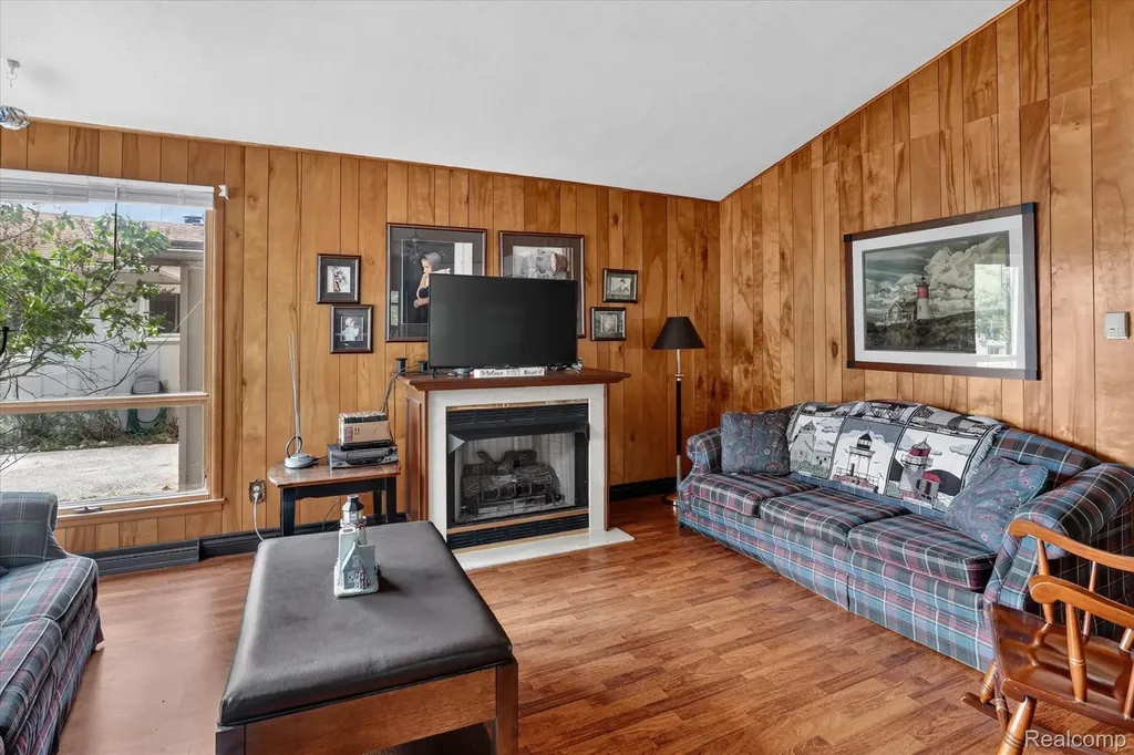 9016 Point Charities Avenue Caseville Township MI 48755