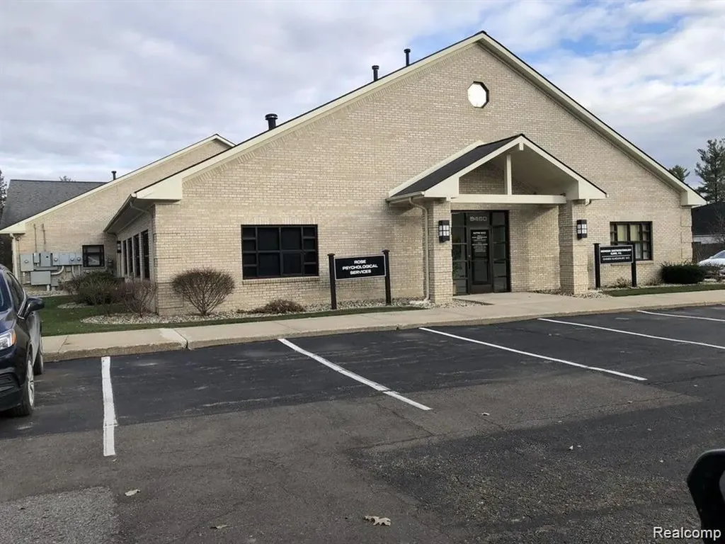 9460 S Saginaw Road Grand Blanc City MI 48439