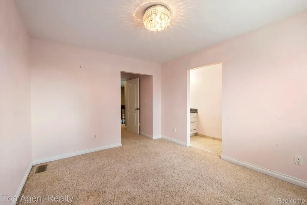 53268 Kakos Drive Chesterfield Township MI 48051