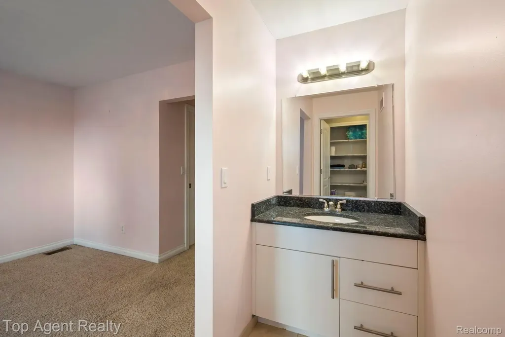 53268 Kakos Drive Chesterfield Township MI 48051