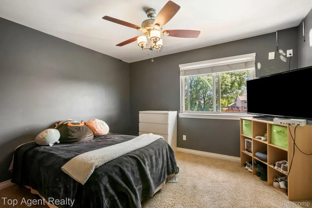 53268 Kakos Drive Chesterfield Township MI 48051
