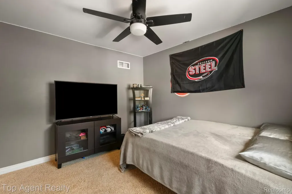 53268 Kakos Drive Chesterfield Township MI 48051