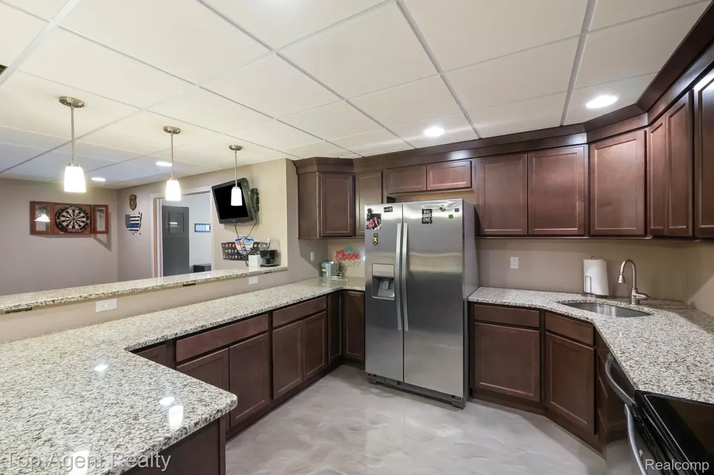 53268 Kakos Drive Chesterfield Township MI 48051
