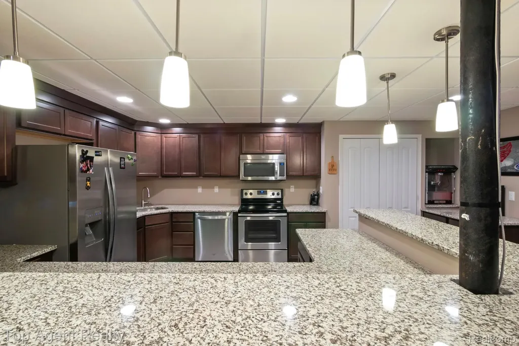53268 Kakos Drive Chesterfield Township MI 48051