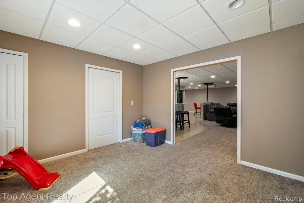 53268 Kakos Drive Chesterfield Township MI 48051