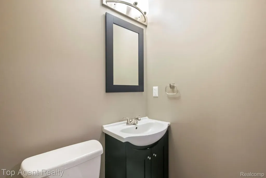53268 Kakos Drive Chesterfield Township MI 48051