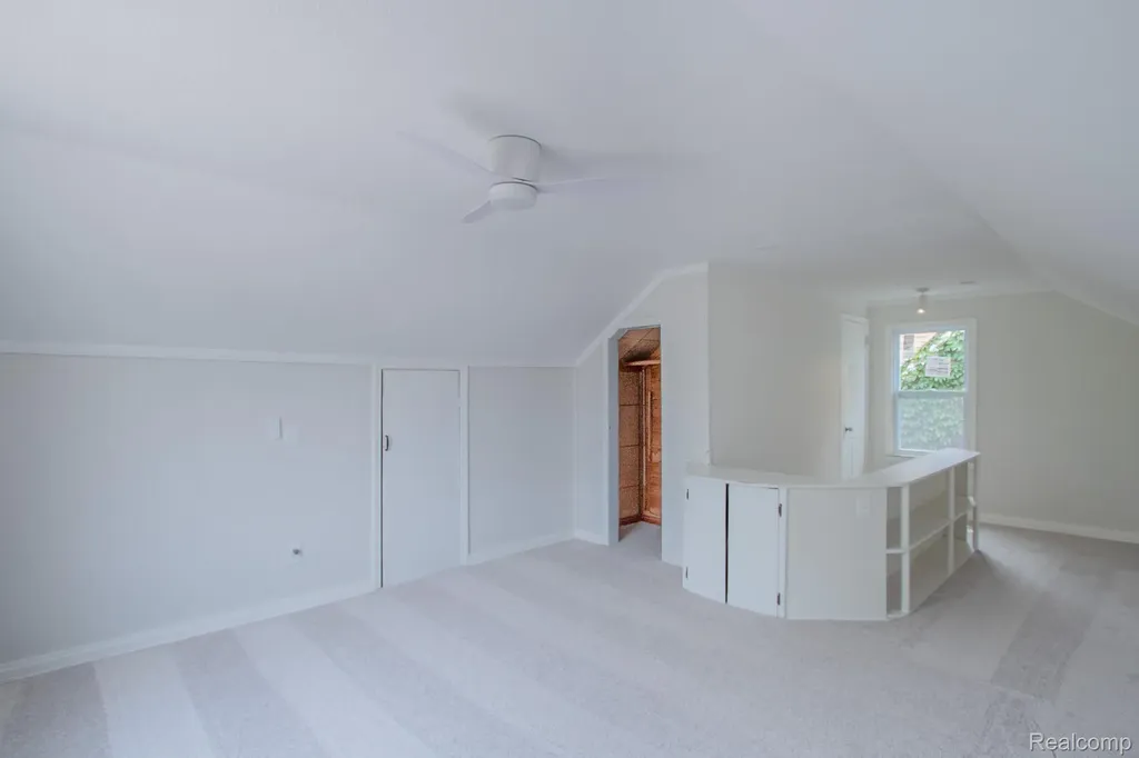 16932 Ward Avenue Detroit City MI 48235