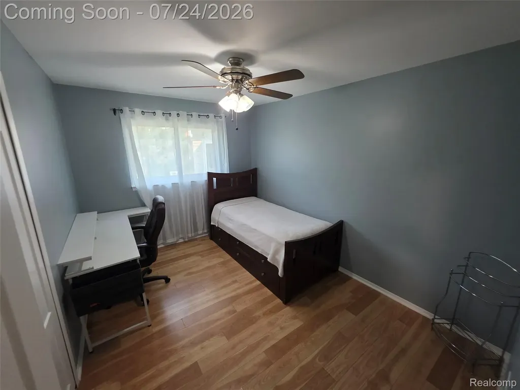40732 Gulliver Drive Sterling Heights City MI 48310