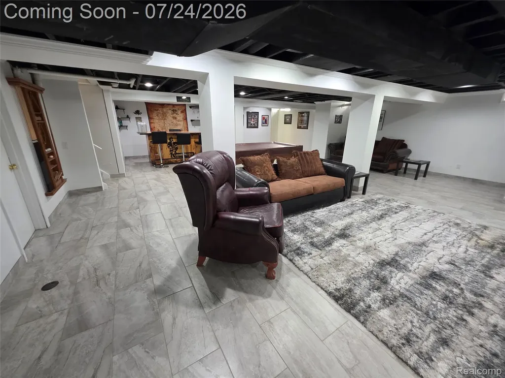40732 Gulliver Drive Sterling Heights City MI 48310