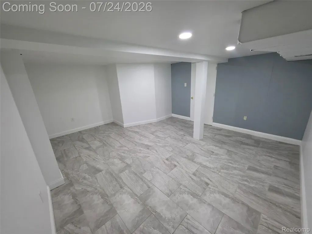 40732 Gulliver Drive Sterling Heights City MI 48310