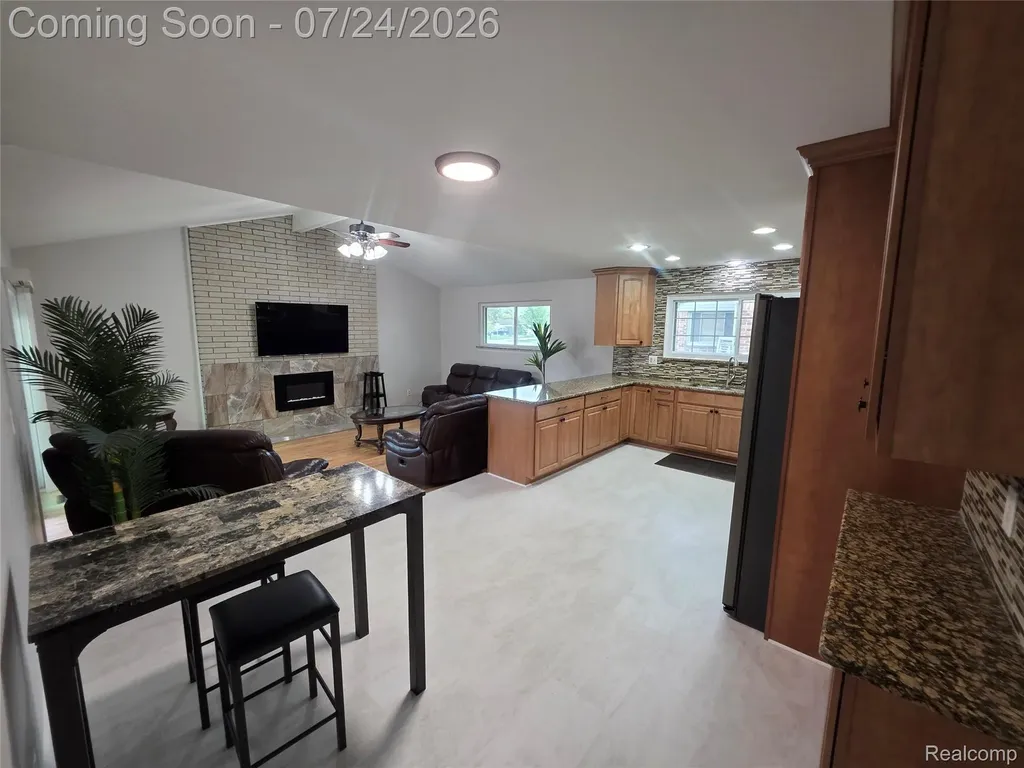 40732 Gulliver Drive Sterling Heights City MI 48310