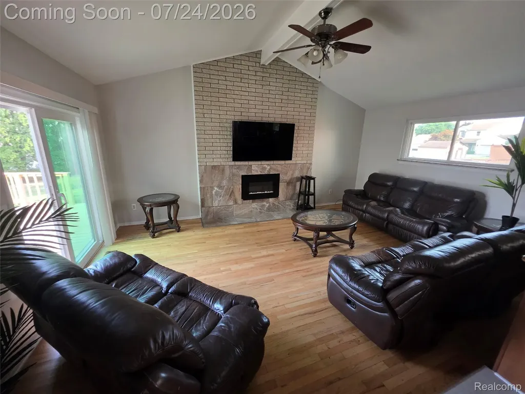 40732 Gulliver Drive Sterling Heights City MI 48310
