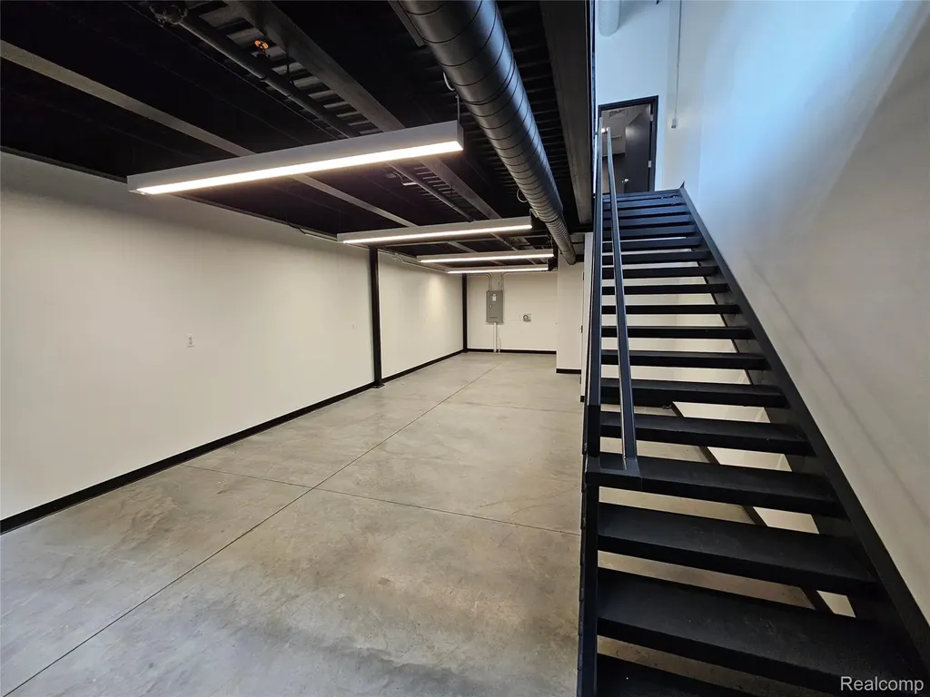 208 Chicane Lane Pontiac City MI 48341