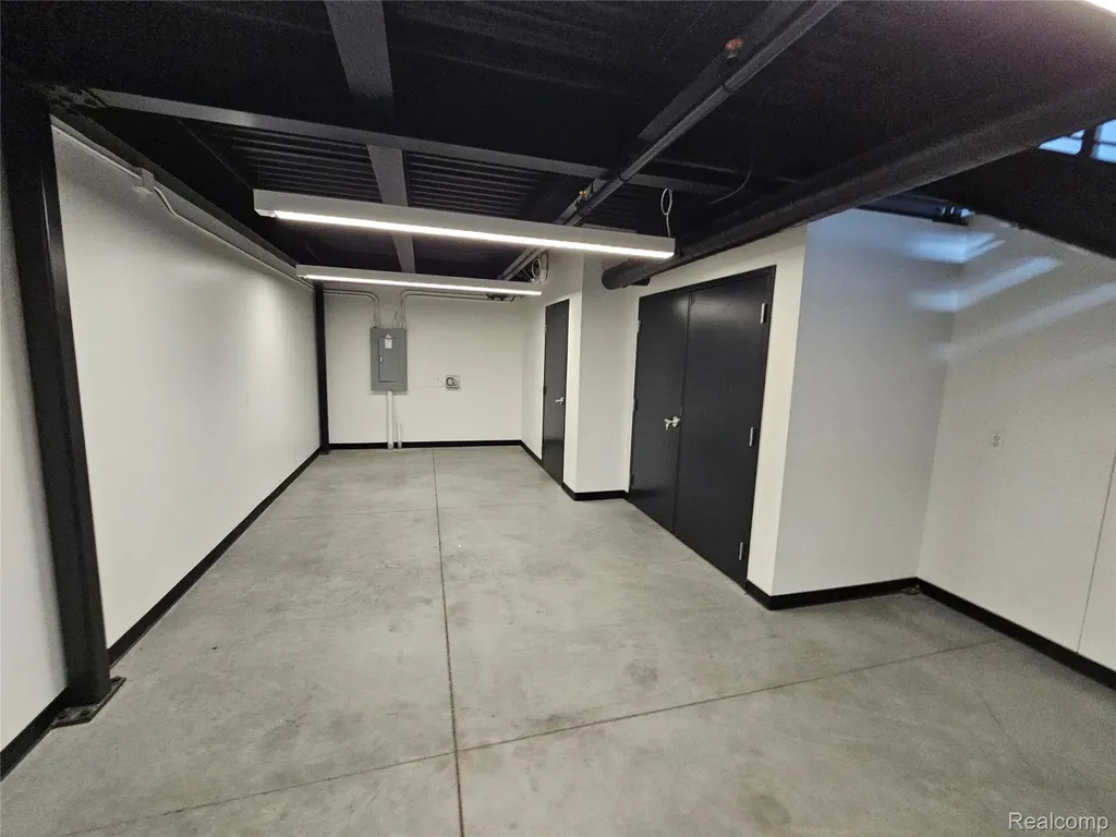 208 Chicane Lane Pontiac City MI 48341