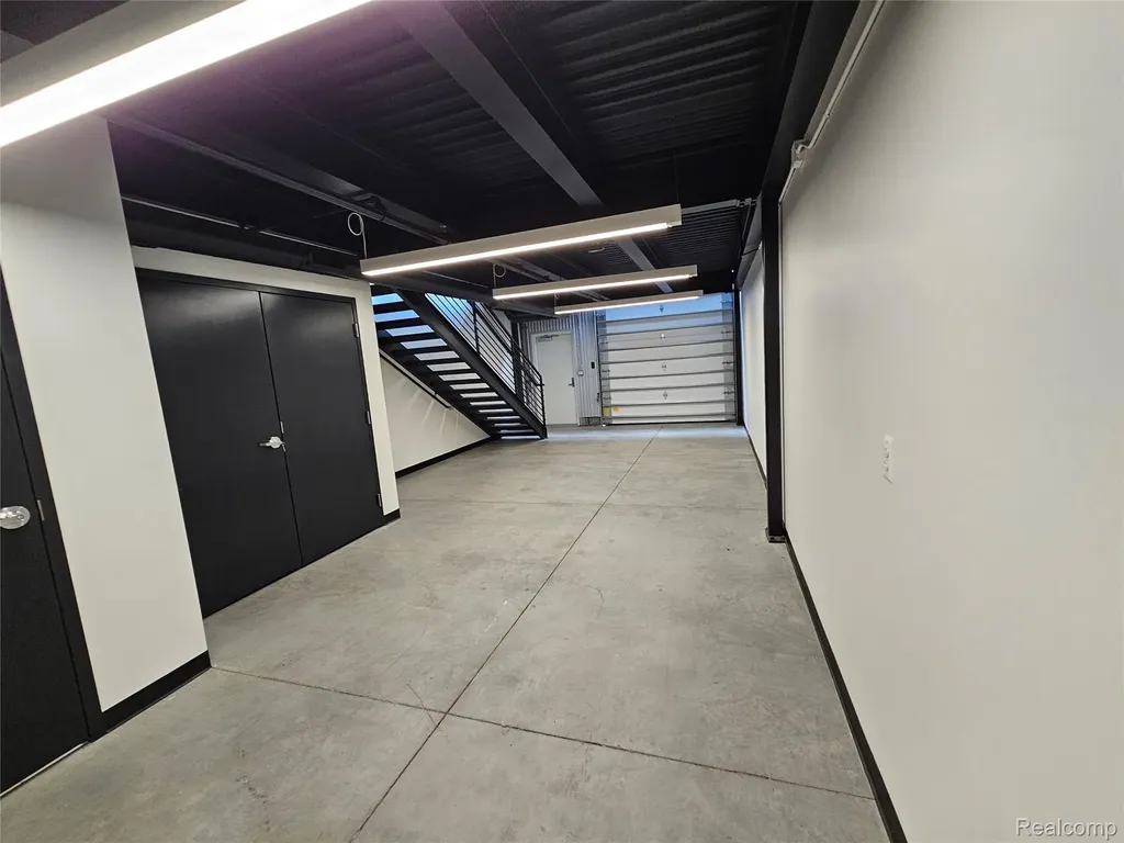 208 Chicane Lane Pontiac City MI 48341