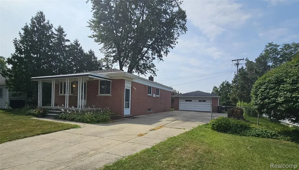 29201 Roycroft Street Livonia City MI 48154