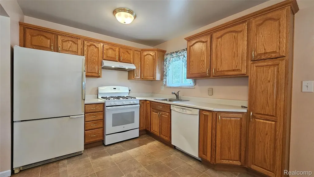 29201 Roycroft Street Livonia City MI 48154