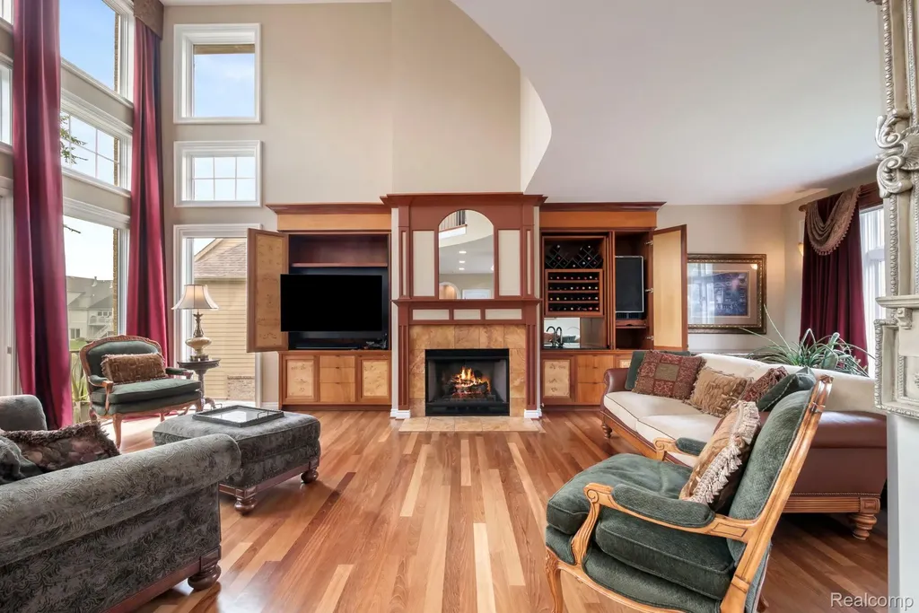 4443 Island View Drive Waterford Charter Township MI 48328