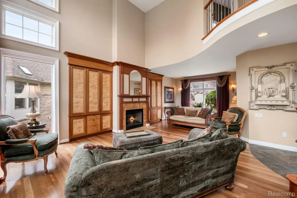 4443 Island View Drive Waterford Charter Township MI 48328