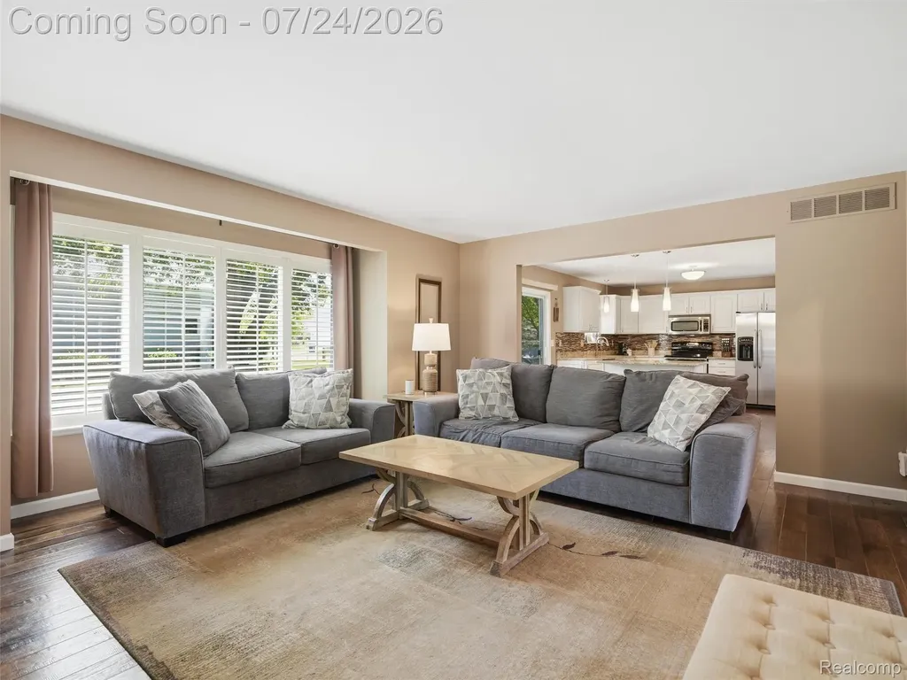 12295 Water Greens Court Fenton Charter Township MI 48430