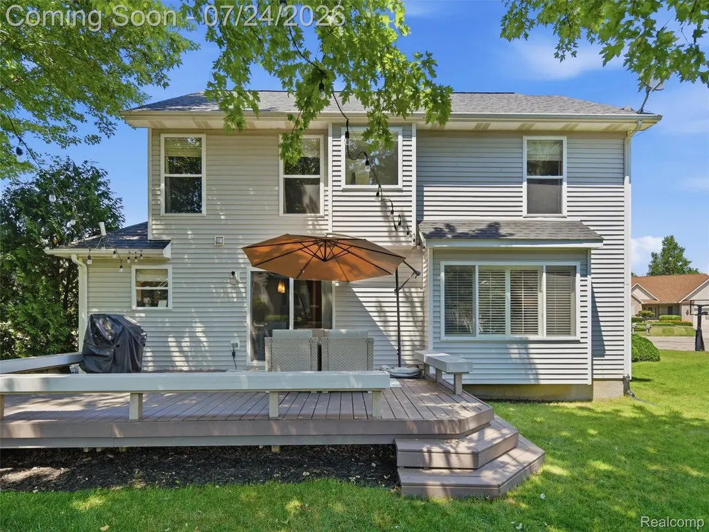 12295 Water Greens Court Fenton Charter Township MI 48430