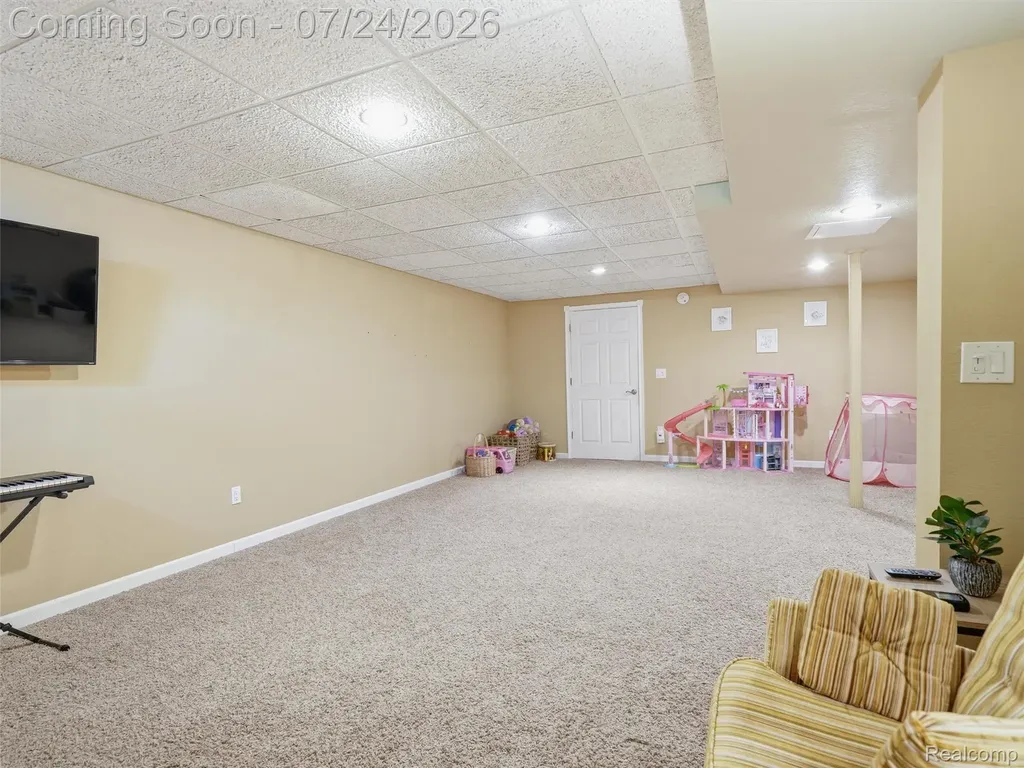 12295 Water Greens Court Fenton Charter Township MI 48430