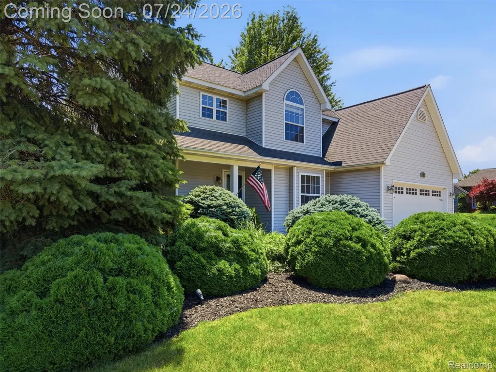 12295 Water Greens Court Fenton Charter Township MI 48430