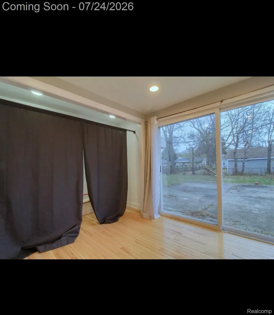11610 Cardwell Street Livonia City MI 48150