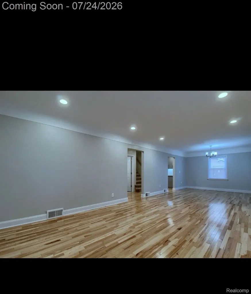 11610 Cardwell Street Livonia City MI 48150