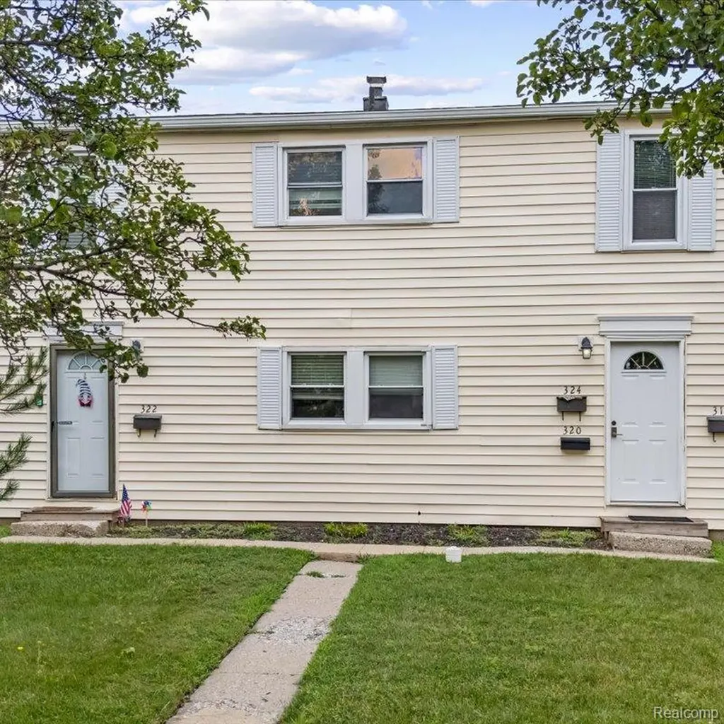 318 Blanche Street Plymouth City MI 48170