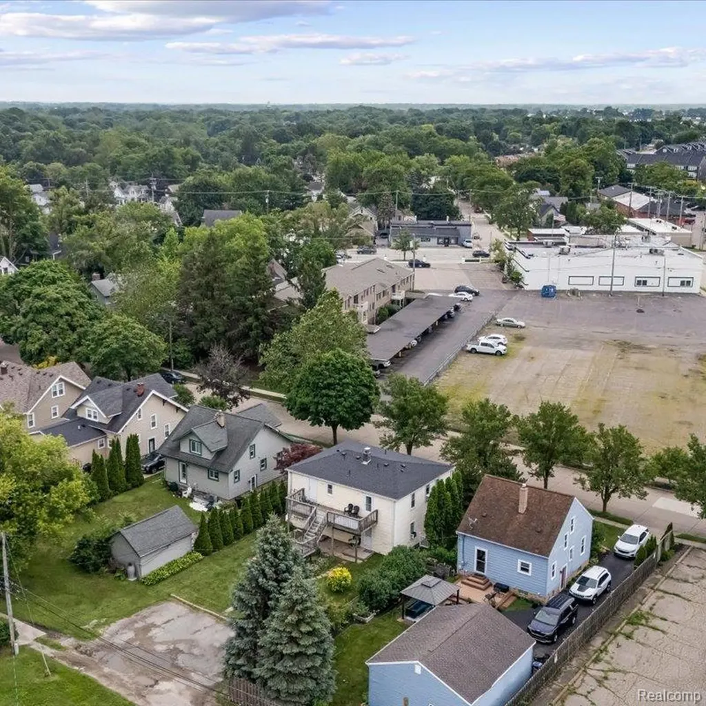 318 Blanche Street Plymouth City MI 48170