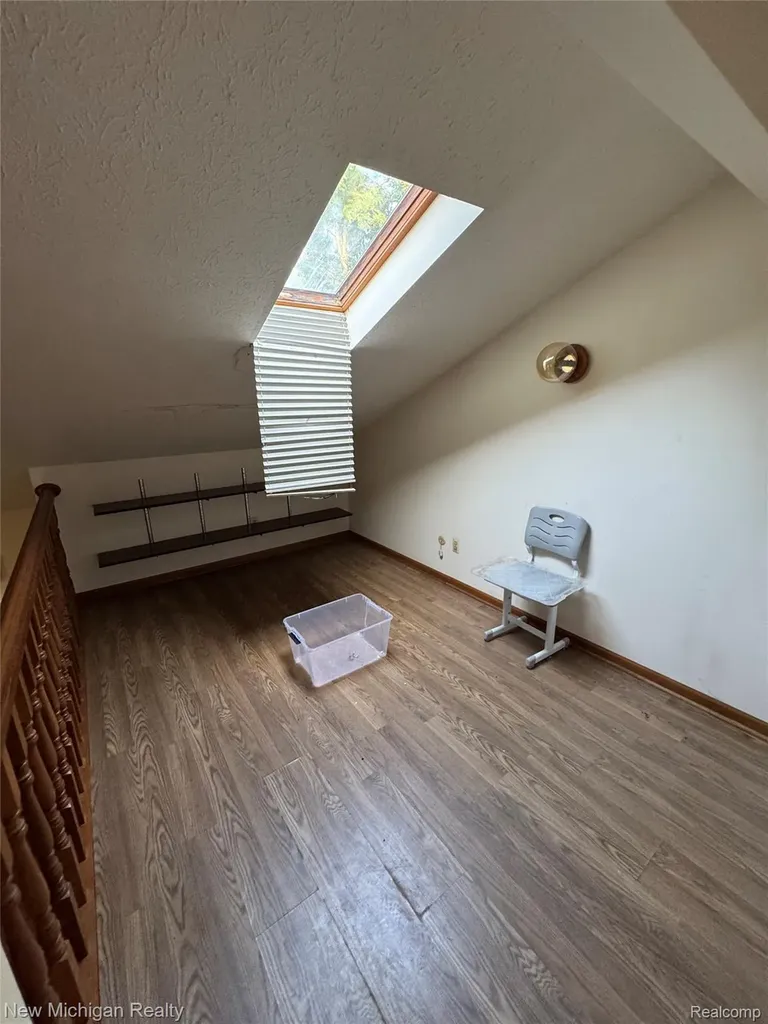 12983 Noling Woods Drive Green Oak Township MI 48178