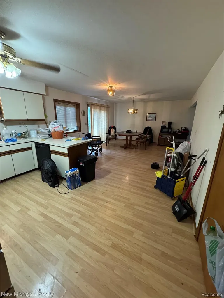 12983 Noling Woods Drive Green Oak Township MI 48178