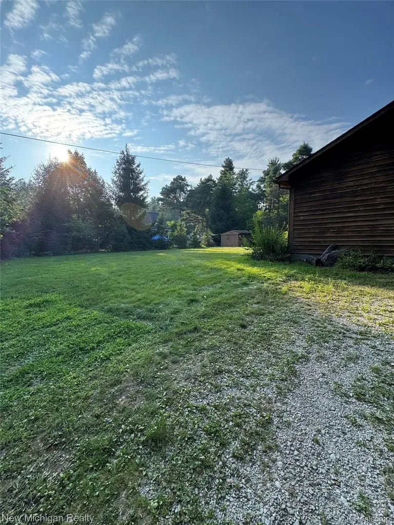 12983 Noling Woods Drive Green Oak Township MI 48178