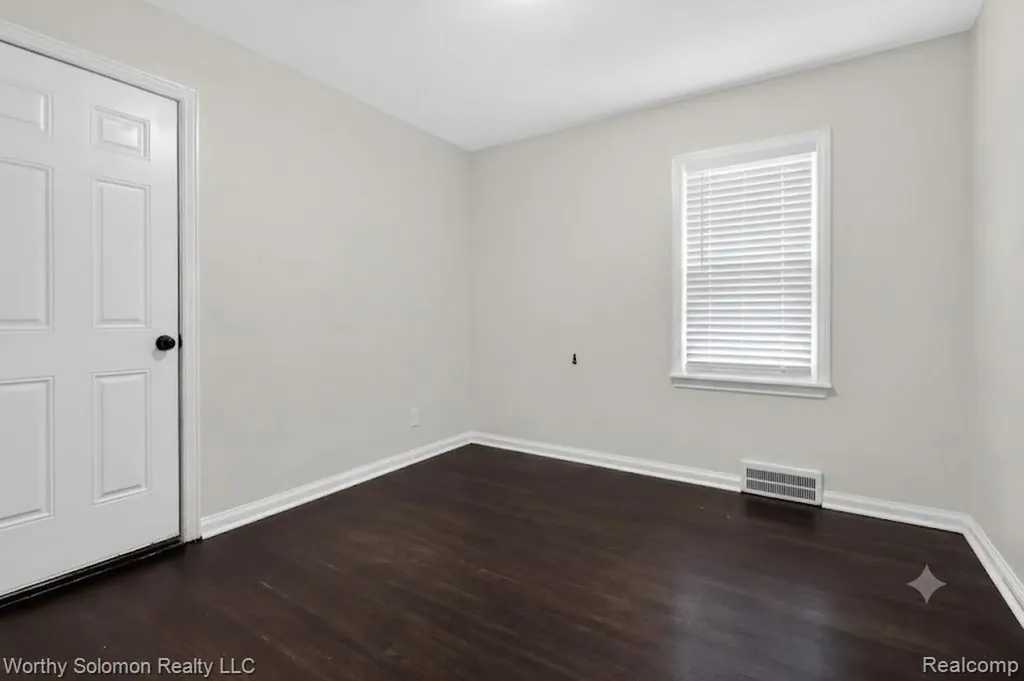 10318 Beaconsfield Street Detroit City MI 48224