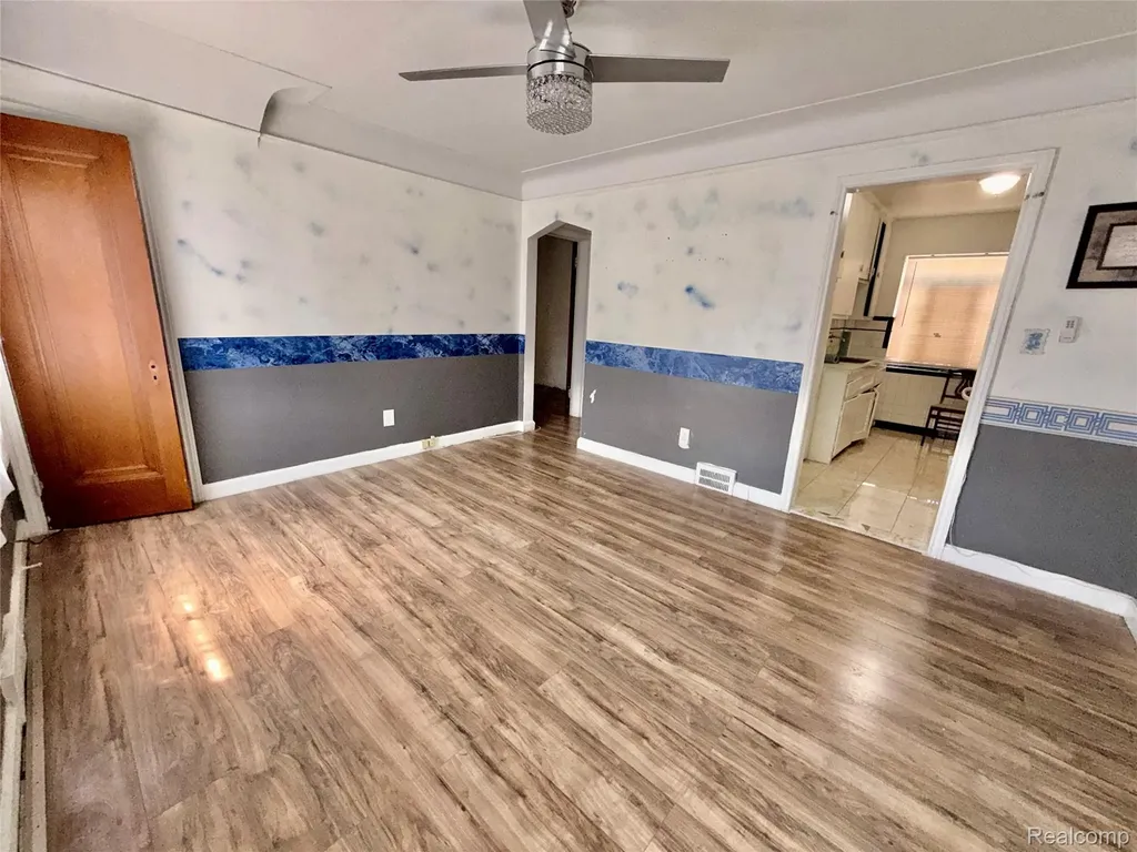 17167 Freeland Street Detroit City MI 48235
