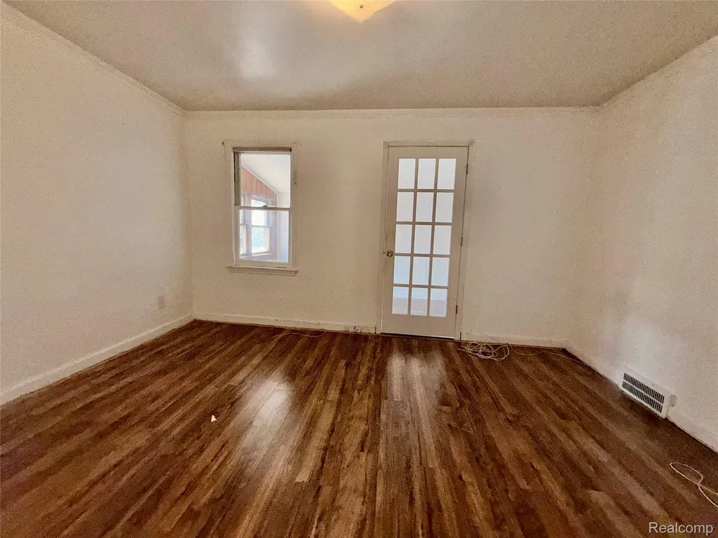 17167 Freeland Street Detroit City MI 48235