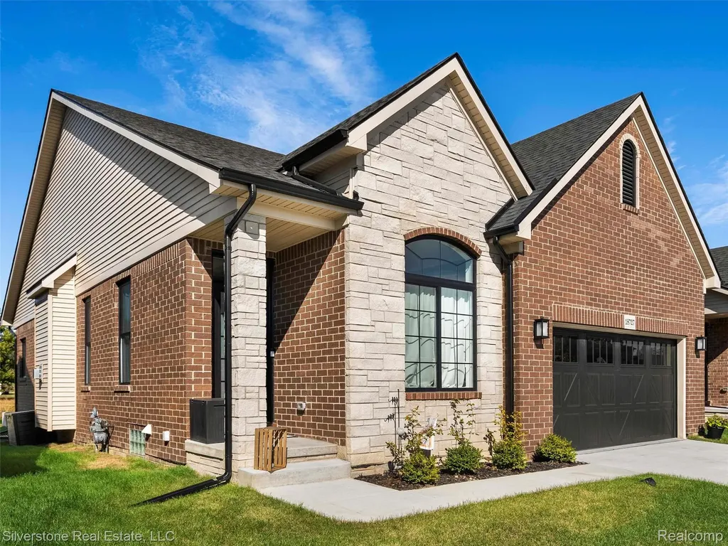 18727 Saint Matthew Drive Macomb Township MI 48042