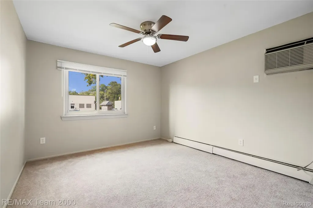 26305 W 7 Mile Road Redford Charter Township MI 48240